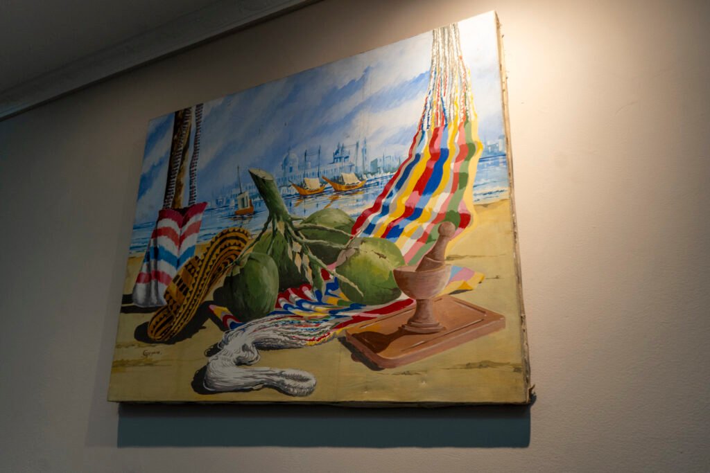 Cuadro de tema marino en la habitación Bahía